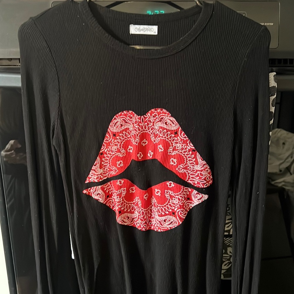 Lauren moshi lip top